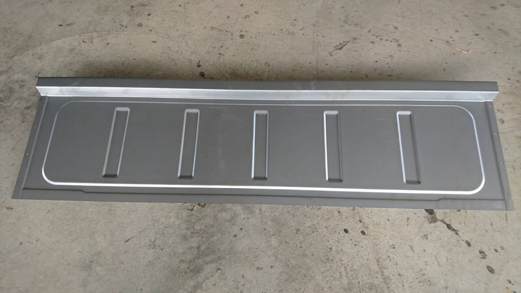 Ford Truck BED FRONT PANEL 67-72 (THICKNESS: 1.6MM)(STEEL)(PTD-BLACK)